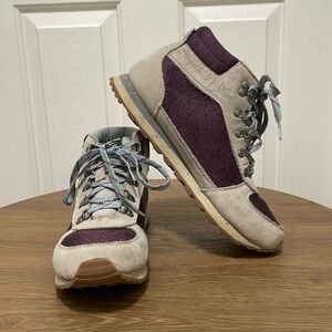 Women’s LL Bean hiking boot, size 10